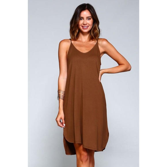 Casual side slit tank dress - Picture 2 of 3